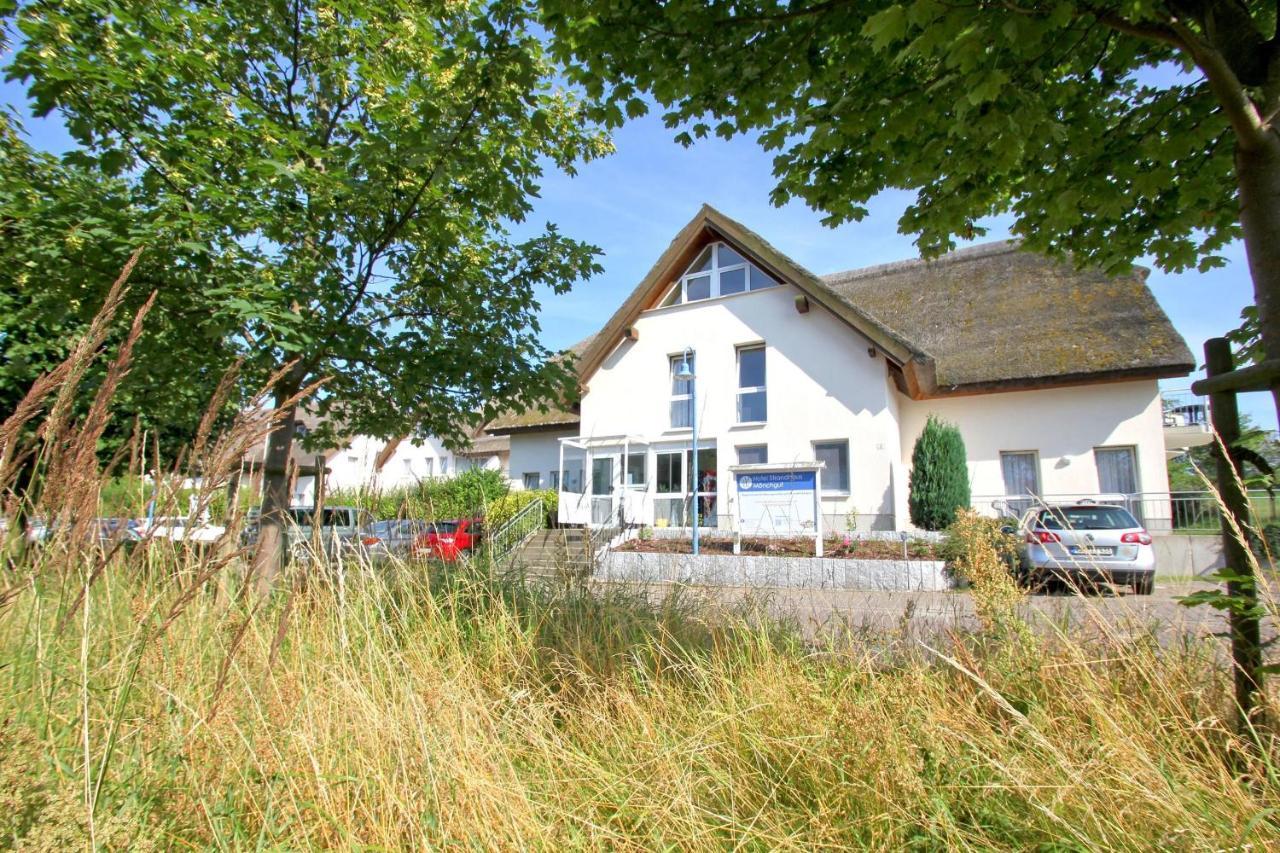 F-1010 Strandhaus Moenchgut Bed&Breakfast Dz 28 Terrasse Strandnah, Inkl Fruehstueck Lobbe Exterior photo